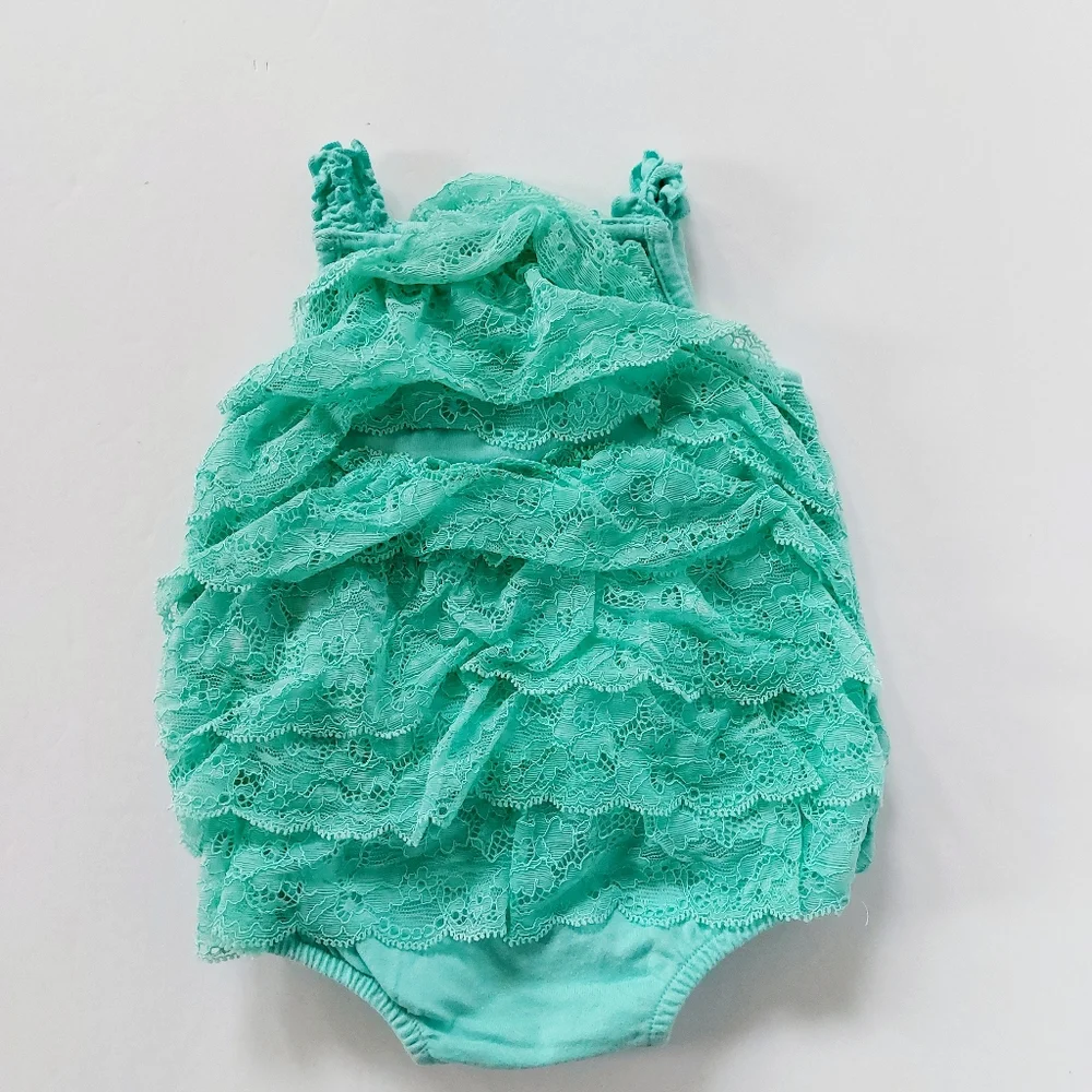Mint/Aqua/Sea Green Lace Ruffle Romper‎ size 3m Cherokee